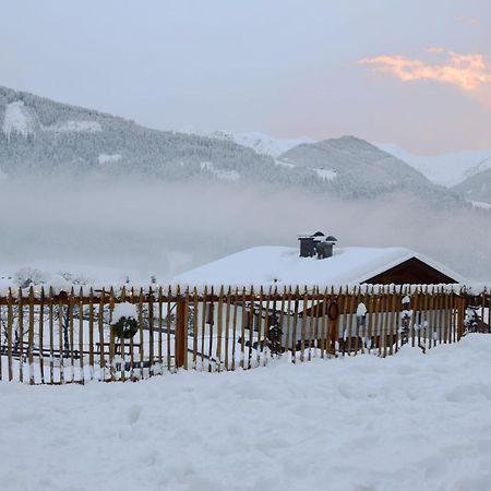 Ferienhaus Lurger ชตราสเซิน ภายนอก รูปภาพ