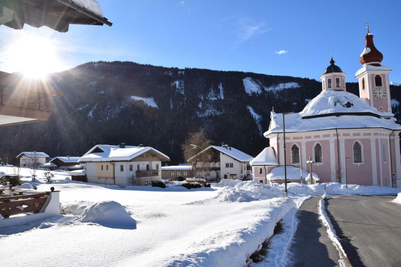 Ferienhaus Lurger ชตราสเซิน ภายนอก รูปภาพ