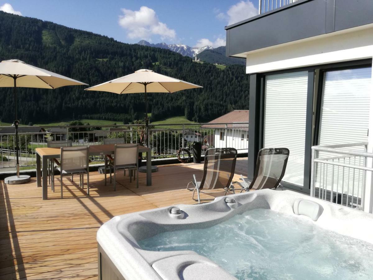 Ferienhaus Lurger ชตราสเซิน ภายนอก รูปภาพ